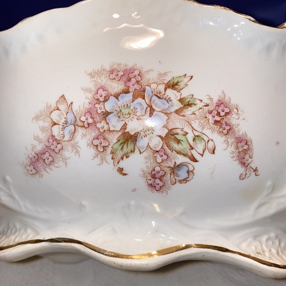 East Liverpool Potteries Porcelain Bowl - Picture 5 of 9